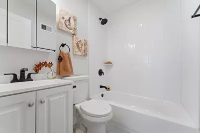 3604 Wilcox Avenue, Bellwood, IL 60104 - Photo 11