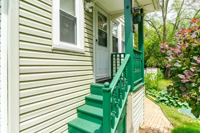 28324 W Park Avenue, Wauconda, IL 60084 - Photo 3