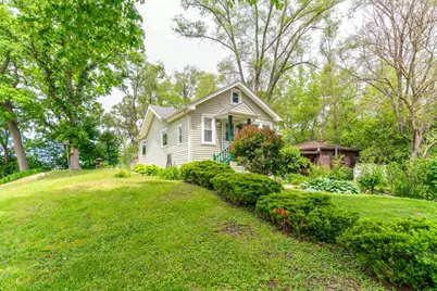 28324 W Park Avenue, Wauconda, IL 60084 - Photo 1