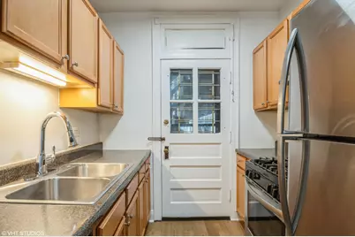 3806 W Irving Park Avenue #1, Chicago, IL 60618 - Photo 5