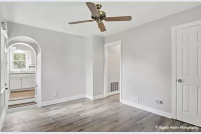 2618 Kashmiri Avenue, McHenry, IL 60050 - Photo 13