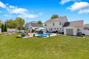 1252 Walsh Dr, Yorkville, IL 60560 - Photo 37