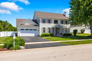 1252 Walsh Dr, Yorkville, IL 60560 - Photo 1