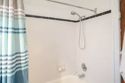 3808 W Irving Park Road #13, Chicago, IL 60618 - Photo 3