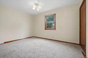 2710 E Washington St, Bloomington, IL 61704 - Photo 11