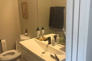 1456 W Addison St, Chicago, IL 60613 - Photo 17