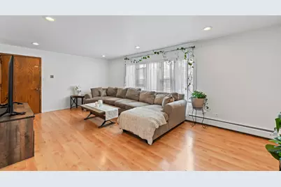 11201 S Helena Drive, Palos Hills, IL 60465 - Photo 21