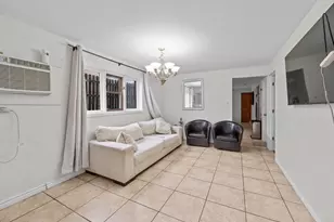 11201 S Helena Dr, Palos Hills, IL 60465 - Photo 37