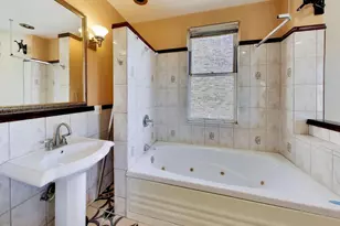 3640 S Prairie Ave, Chicago, IL 60653 - Photo 21