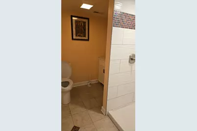 8434 S Yates Boulevard, Chicago, IL 60617 - Photo 15