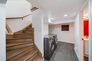 701 Oakton St, Park Ridge, IL 60068 - Photo 41