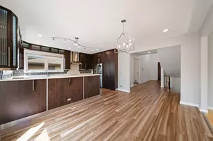 701 Oakton St, Park Ridge, IL 60068 - Photo 11