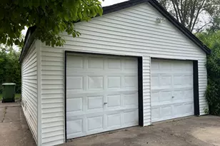 9615 Nottingham Ave, Oak Lawn, IL 60453 - Photo 3