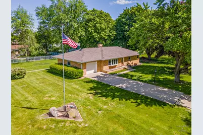 10218 McConnell Street, Richmond, IL 60071 - Photo 1