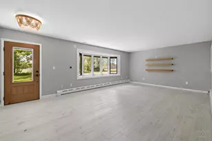 10218 McConnell St, Richmond, IL 60071 - Photo 7