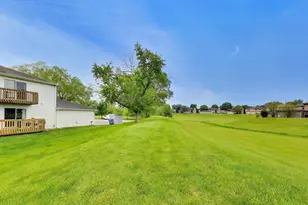365 Stonington Pl, South Elgin, IL 60177 - Photo 23