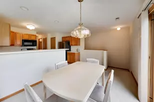 365 Stonington Pl, South Elgin, IL 60177 - Photo 5