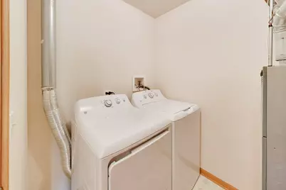 365 Stonington Place #365, South Elgin, IL 60177 - Photo 19
