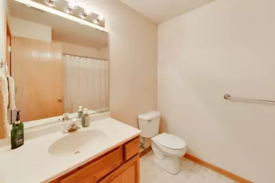 365 Stonington Place #365, South Elgin, IL 60177 - Photo 17