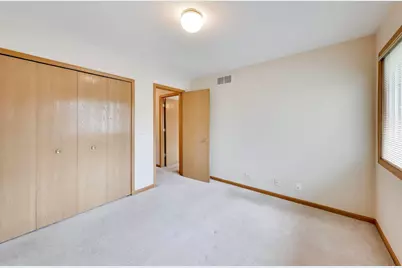 365 Stonington Place #365, South Elgin, IL 60177 - Photo 15