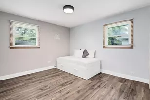 7724 Knottingham Ln, Downers Grove, IL 60516 - Photo 27
