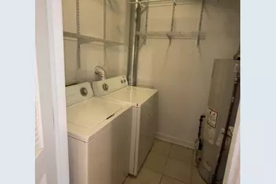 2656 N Hamlin Avenue #2S, Chicago, IL 60647 - Photo 15