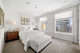 159 E Walton Pl, Chicago, IL 60611 - Photo 39