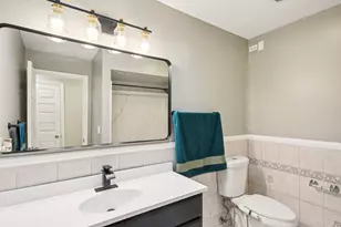 941 W Army Trail Blvd, Addison, IL 60101 - Photo 15