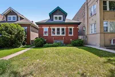 4033 W Wellington Avenue, Chicago, IL 60641 - Photo 1