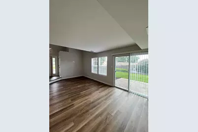 7254 Terrace Drive, Justice, IL 60458 - Photo 9