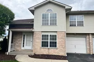 7254 Terrace Dr, Justice, IL 60458 - Photo 1