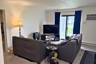 942 N Rohlwing Rd, Addison, IL 60101 - Photo 3