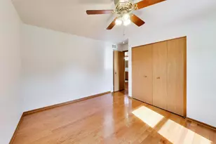 394 Pine Grove Ave, Gurnee, IL 60031 - Photo 15