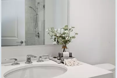 363 E Wacker Drive #6905, Chicago, IL 60601 - Photo 21