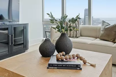 363 E Wacker Drive #6905, Chicago, IL 60601 - Photo 5