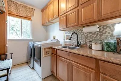 538 W Seaton Drive, Round Lake, IL 60073 - Photo 11