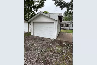 438 Anderson Street, Centralia, IL 62801 - Photo 11