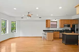 6133 S Drexel Ave, Chicago, IL 60637 - Photo 3