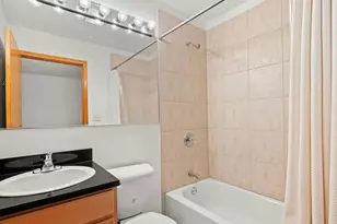 6133 S Drexel Ave, Chicago, IL 60637 - Photo 9