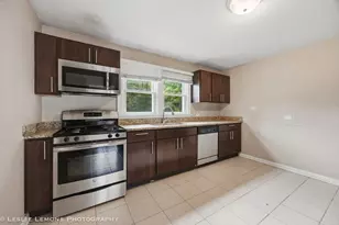 20839 N Cumnor Ave, Barrington, IL 60010 - Photo 9