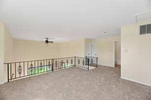 19726 Lake Shore Dr Ct, Lynwood, IL 60411 - Photo 13