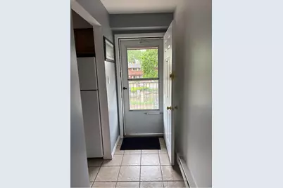 1840 W Hatherleigh Court #2D, Mount Prospect, IL 60056 - Photo 5