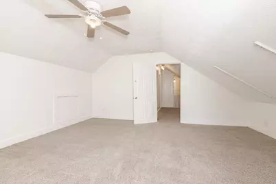 107 S Morris Avenue, Bloomington, IL 61701 - Photo 25