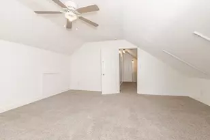 107 S Morris Ave, Bloomington, IL 61701 - Photo 25