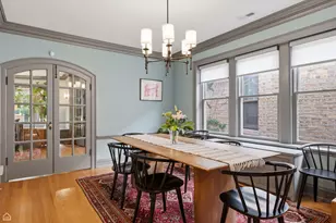 5822 N Sacramento Ave, Chicago, IL 60659 - Photo 7