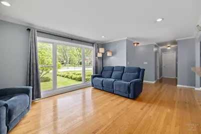 725 E Eisenhower Avenue, Palatine, IL 60074 - Photo 13