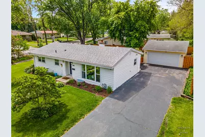 725 E Eisenhower Avenue, Palatine, IL 60074 - Photo 3