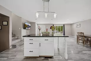 1905 20th Ave, Sterling, IL 61081 - Photo 9
