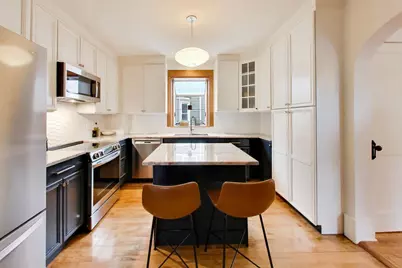 3926 N Ridgeway Avenue, Chicago, IL 60618 - Photo 11