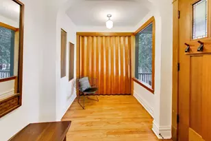 3926 N Ridgeway Ave, Chicago, IL 60618 - Photo 5